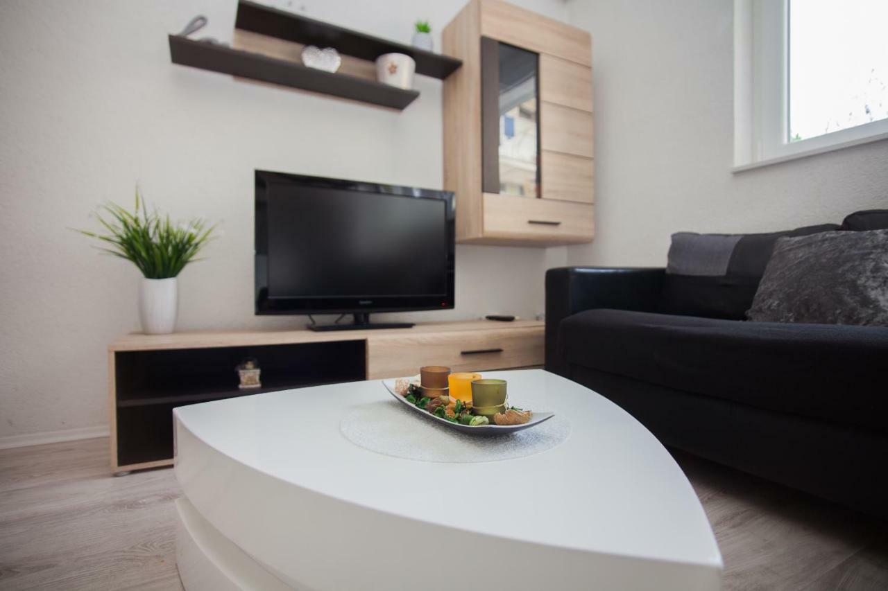 Royal View Apartment Zara Esterno foto